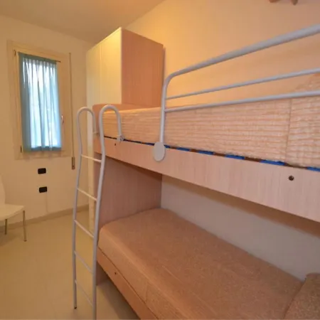 Apartment Modern For 5 Guests In Rosolina Mare